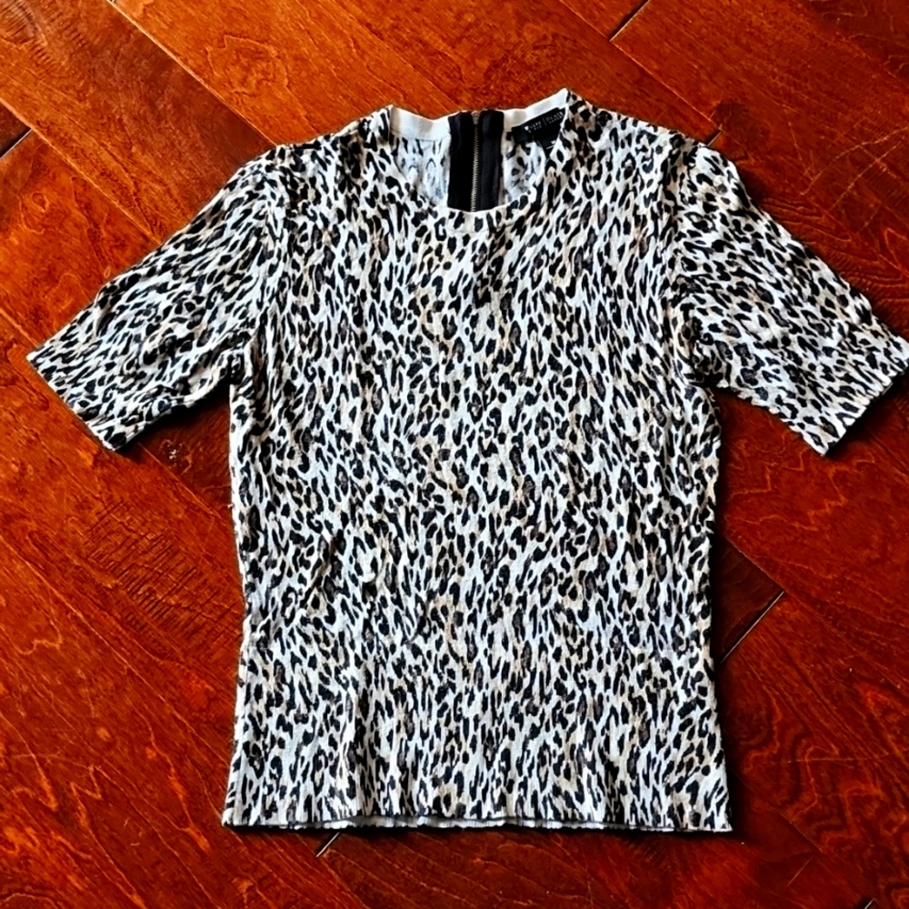 White House Black Market sweater size M